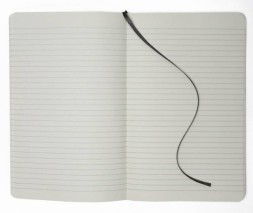 Блокнот Moleskine CLASSIC QP060 Large 130х210мм 240стр. линейка твердая обложка черный