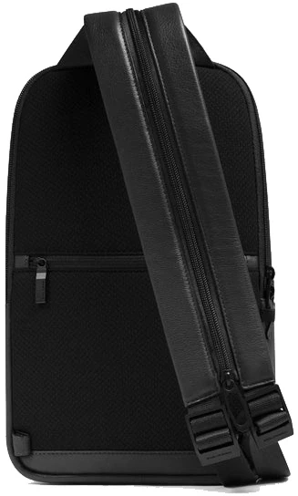 Рюкзак слинг Piquadro Russel CA6764W137/N черный натур.кожа