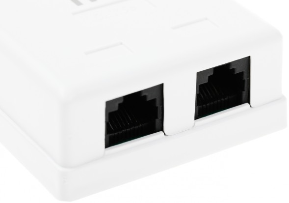 Розетка ITK CS2-1C5EU-22 настен. RJ45 2 кат.5E UTP бел. (упак.:1шт)