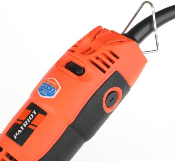 Гравер Patriot EE 170 160Вт насадок:210 кейс