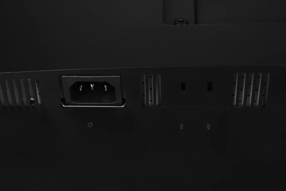 Монитор Lenovo 23.8&amp;quot; ThinkVision P24h-30 черный IPS LED 4ms 16:9 HDMI матовая HAS Piv 300cd 178гр/178гр 2560x1440 60Hz DP 2K USB 5.7кг