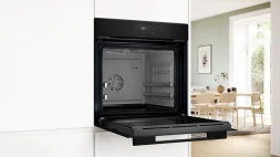 Духовой шкаф Электрический Bosch Serie 6 HJG852YB0T черный