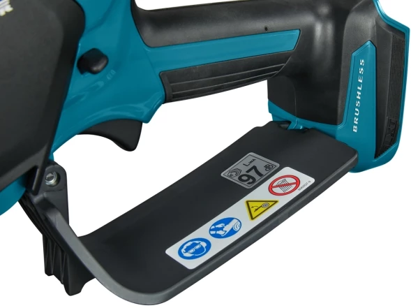 Цепная пила Makita DUC150SF аккум. 320Вт дл.шины:6&amp;quot; (15cm) 1аккум. 3Ач ЗУ