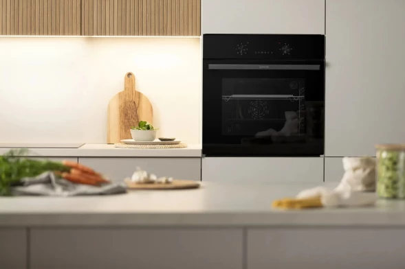 Духовой шкаф Электрический Gorenje BO6635E01BG черный