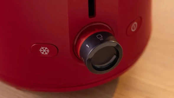 Тостер Bosch TAT2M124 950Вт красный
