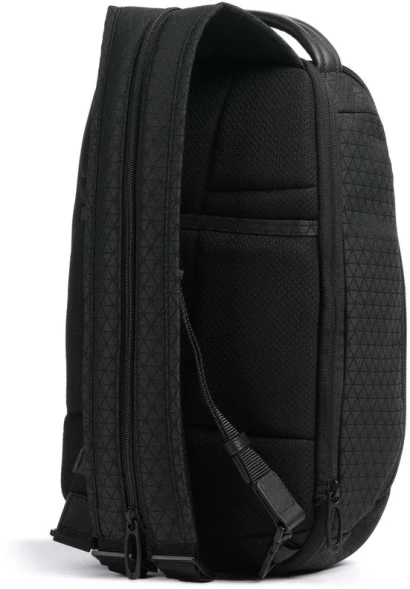 Рюкзак слинг мужской Piquadro Hex CA6826W139/N черный полиэстер
