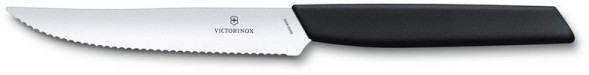 Нож кухонный Victorinox Swiss Modern (6.9003.12W) стальной столовый для стейка лезв.120мм серрейт. заточка черный