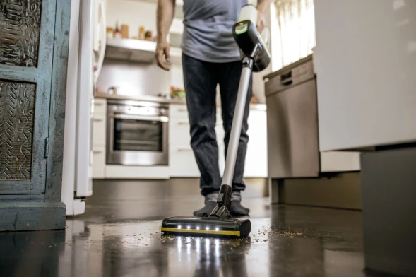 Пылесос ручной Karcher VC 6 Cordless ourFamily Car 250Вт черный/белый