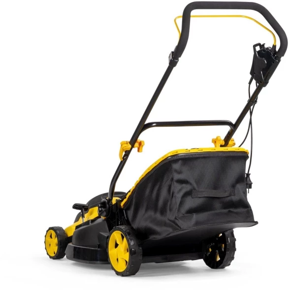 Газонокосилка роторная Champion EM4118 1800Вт