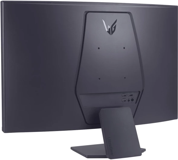 Монитор LG 31.5&amp;quot; UltraGear 32GS60QC-B черный VA LED 16:9 HDMI матовая 3000:1 300cd 178гр/178гр 2560x1440 180Hz FreeSync DP WQ 7.2кг