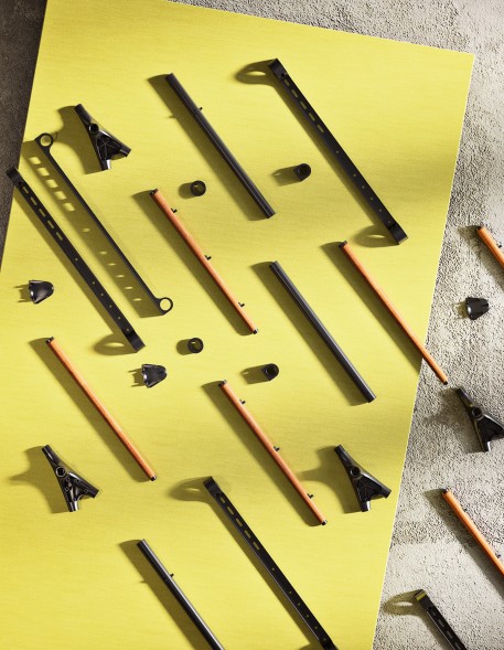 Подставка для телевизора Cactus CS-ST1247BKWN черный/орех 49&amp;quot;-70&amp;quot; макс.40кг напольный