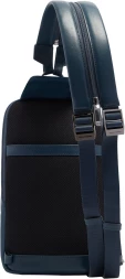 Рюкзак слинг мужской Piquadro Victor CA7174W143/BLU синий натур.кожа
