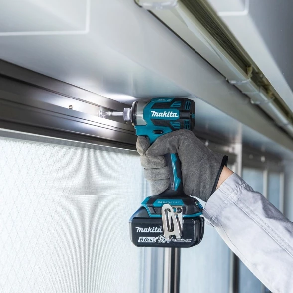 Шуруповерт Makita DTD173Z аккум. патрон:шестигр.1/4&amp;quot;