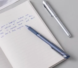 Ручка шариков. Deli Xtream (EQ47-BL) d=0.7мм син. черн. карт.уп. игловидный пиш. наконечник резин. манжета чернила пониженной вязкости