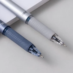 Ручка шариков. Deli Xtream (EQ47-BL) d=0.7мм син. черн. карт.уп. игловидный пиш. наконечник резин. манжета чернила пониженной вязкости