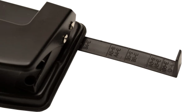 Дырокол Silwerhof Daily макс.:20лист. металл черный отв.:2 с линейкой