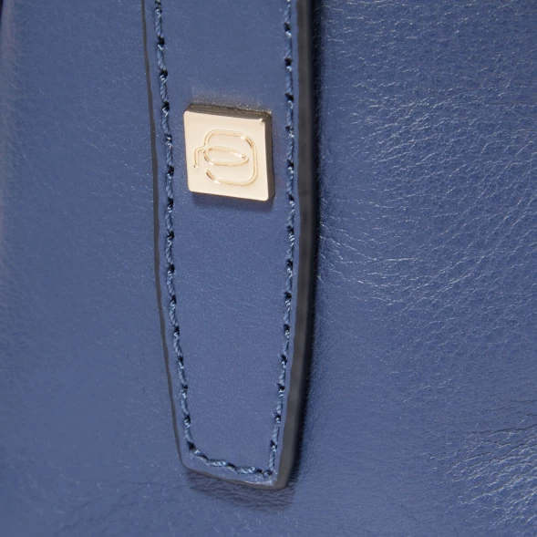 Сумка женская Piquadro Circle BD6777W92/BLU4 синяя натур.кожа