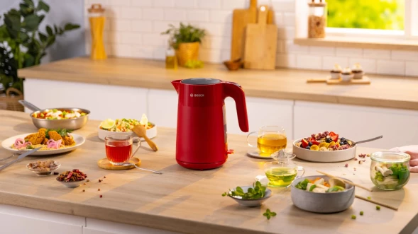 Чайник электрический Bosch TWK2M164 1.7л. 2400Вт красный корпус: пластик