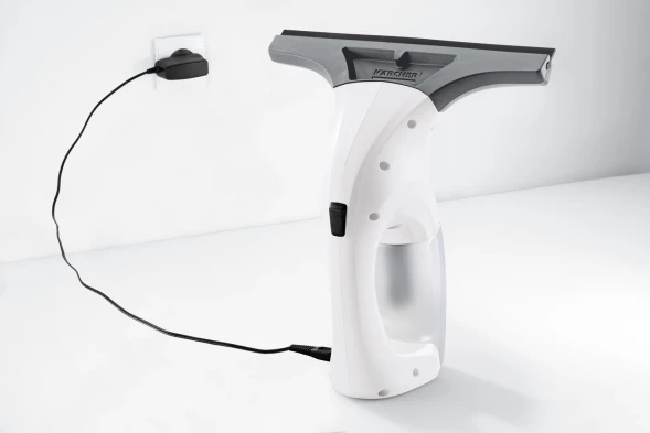 Мойщик окон Karcher WV 1 шир.скреб.:250мм пит.:от аккум. белый