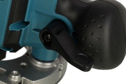 Фрезер Makita RP0900 900Вт 27000об/мин макс.ход:35мм