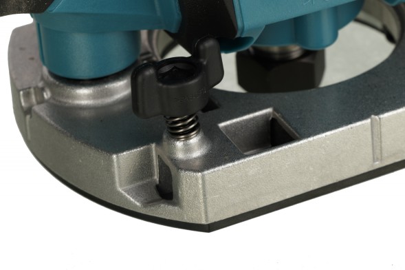 Фрезер Makita RP0900 900Вт 27000об/мин макс.ход:35мм