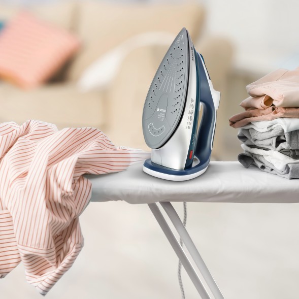 Утюг Vitek VT-8306 2400Вт белый/зеленый