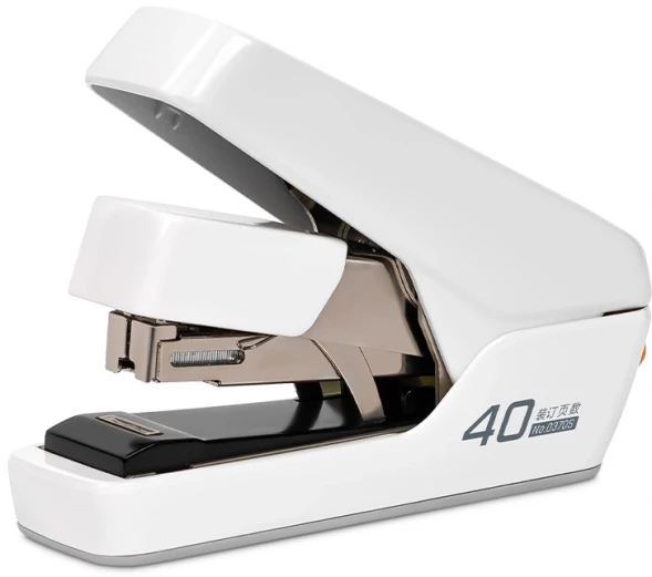 Степлер настольный Deli 0370SWhite Exceed 24/6 26/6 (40листов) снижение усилия белый 100скоб коробка