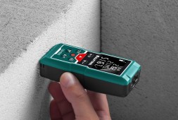 Лазерный дальномер Kraftool LD-100 2кл.лаз. 650нм цв.луч. красный в кейсе (34765)