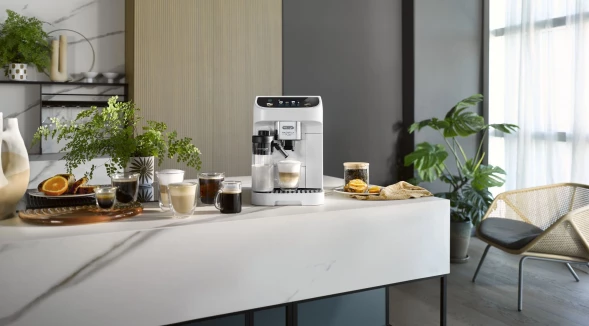 Кофемашина Delonghi Magnifica Plus ECAM320.60.W 1450Вт белый/черный