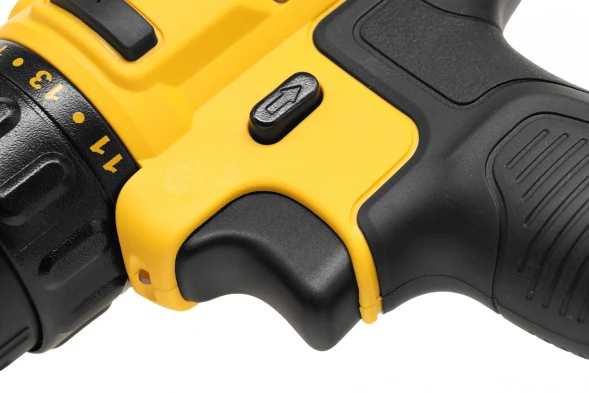 Дрель-шуруповерт DeWalt DCD710D2-QW 180Вт аккум. патрон:быстрозажимной (кейс в комплекте)