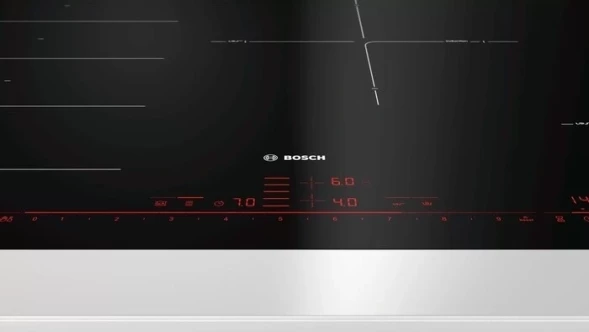 Индукционная варочная поверхность Bosch PXE801DC1E черный