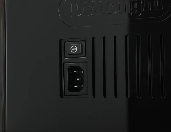 Кофемашина Delonghi Primadonna Soul ECAM610.75.MB 1450Вт черный/серебристый